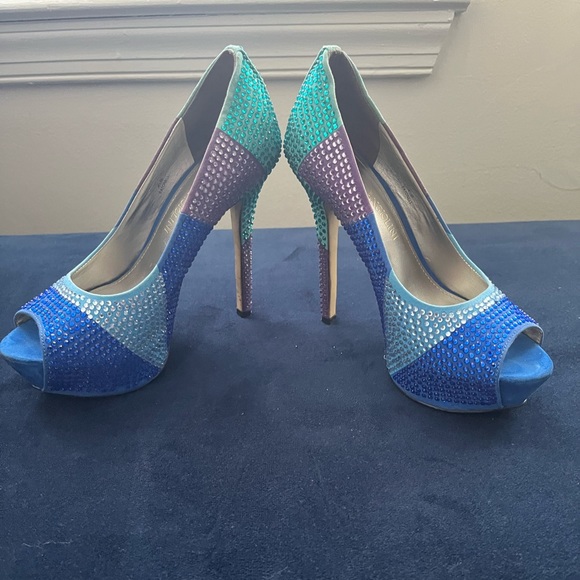 Enzo Angiolini Multi-colored Rhinestone Pumps - Picture 5 of 12